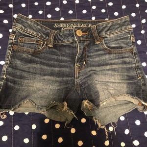 American eagle short